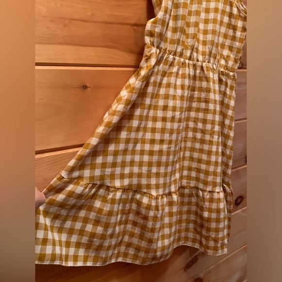 Gingham mock neck halter swing dress. Size large. - Picture 4 of 9